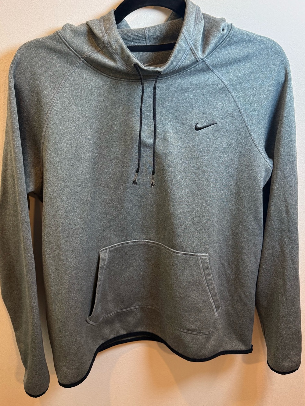 Nike Dri-Fit Pullover Hoodie Gray Medium